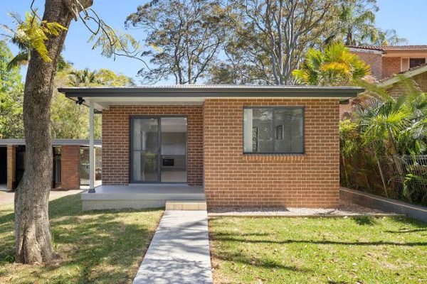 What Changes in a Sydney Building Contract Once a Client Adds a Granny Flat Mid-Build?